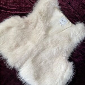 Love Tree Ivory Faux Fur Vest